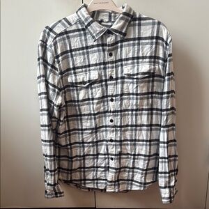 American Eagle Outfitters White and Black Plaid Button-Down Shirt